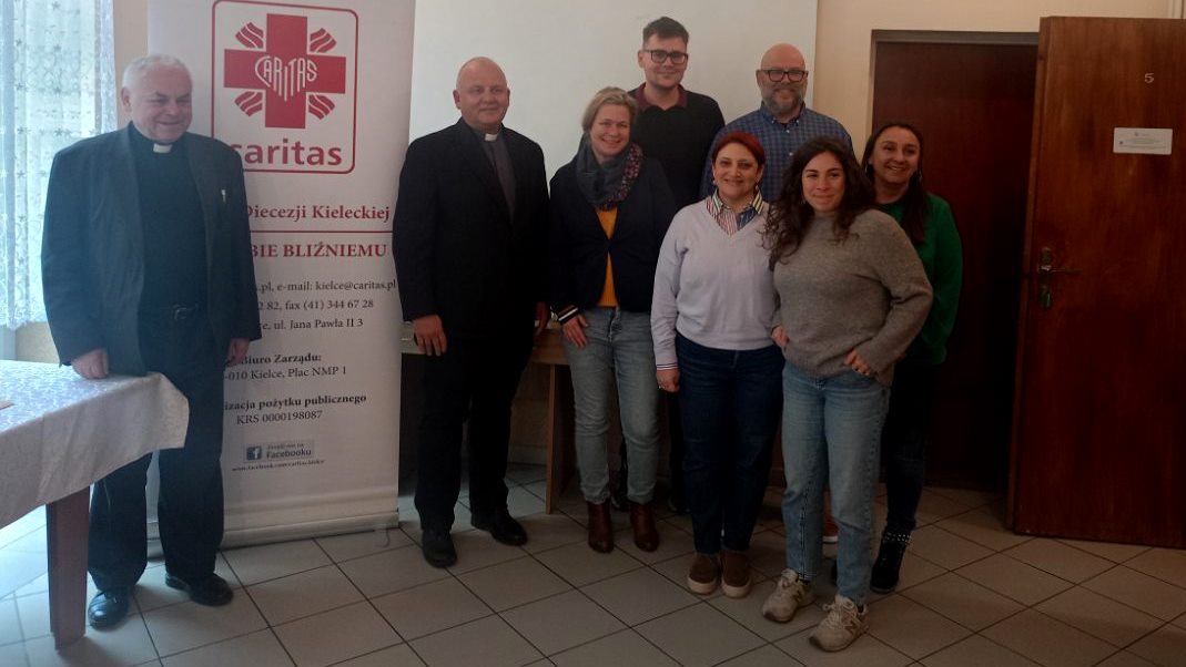 You are currently viewing Delegacja Caritas Europa w Kielcach