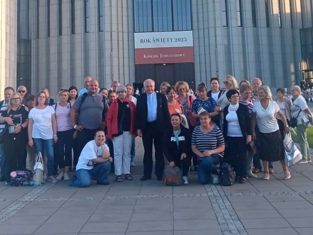 Przedstawiciele Caritas Kieleckiej na&nbsp;Pielgrzymce do&nbsp;Świątyni Opatrzności Bożej