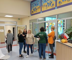 Inaczej, a&nbsp;jakby u&nbsp;siebie. Wizyta studyjna wolontariuszy kieleckiego Hospicjum