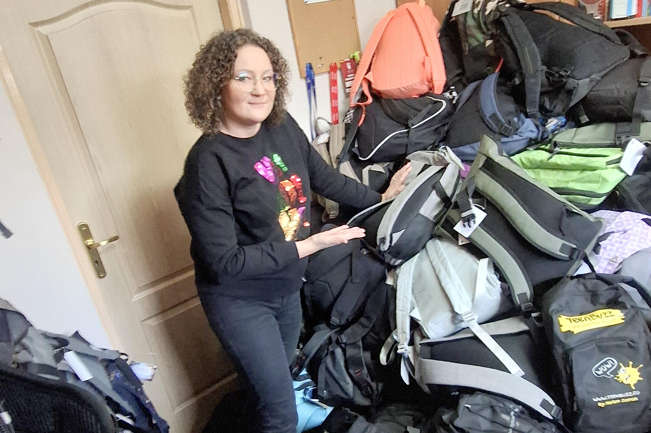 Read more about the article Wielki odzew na&nbsp;akcję “Plecak Dobroci” – ogrom darów dla osób bezdomnych i&nbsp;ubogich