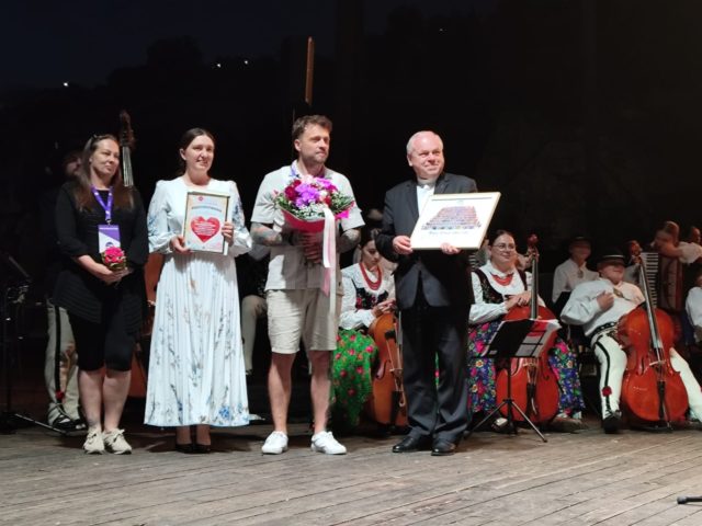 Dobro wybrzmiało w&nbsp;Kielcach. Koncert Małej Armii Janosika wsparł Hospicjum dla Dzieci